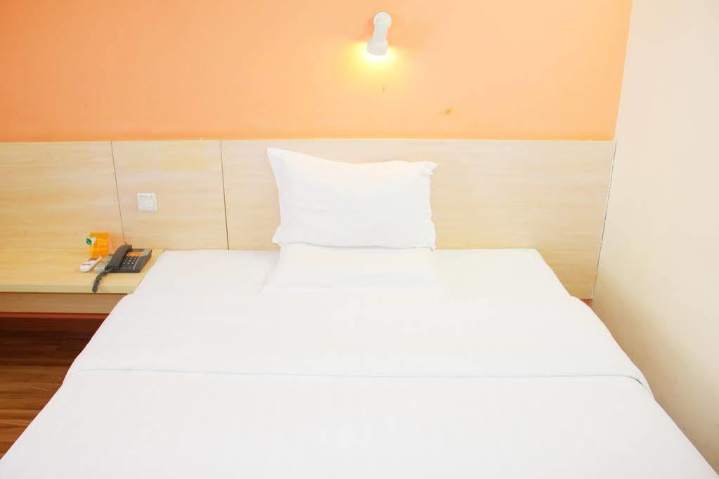 7Days Inn Beijing Liujiayao Station Eksteriør bilde